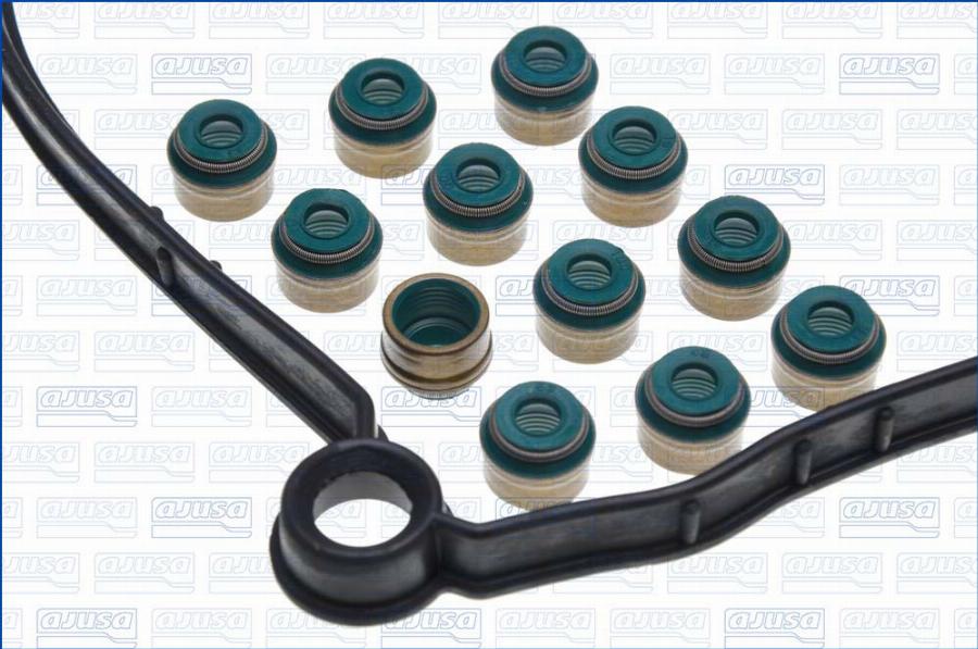 Ajusa 53045800 - Set garnituri, chiulasa parts5.com