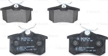 BOSCH 0 986 494 387 - Zestaw klocków hamulcowych, hamulce tarczowe parts5.com