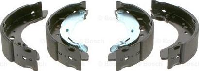 BOSCH 0 986 487 664 - Jeu de mâchoires de frein parts5.com