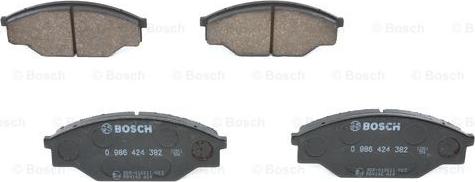 BOSCH 0 986 424 382 - Тормозные колодки, дисковые, комплект parts5.com