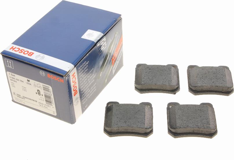 BOSCH 0 986 424 754 - Komplet kočnih obloga, disk kočnica parts5.com