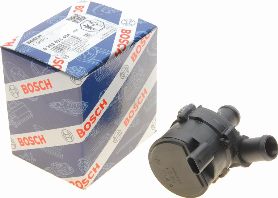 BOSCH 0 392 023 454 - Prídavné vodné čerpadlo parts5.com