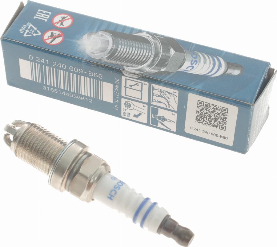 BOSCH 0 241 240 609 - Zapaľovacia sviečka parts5.com