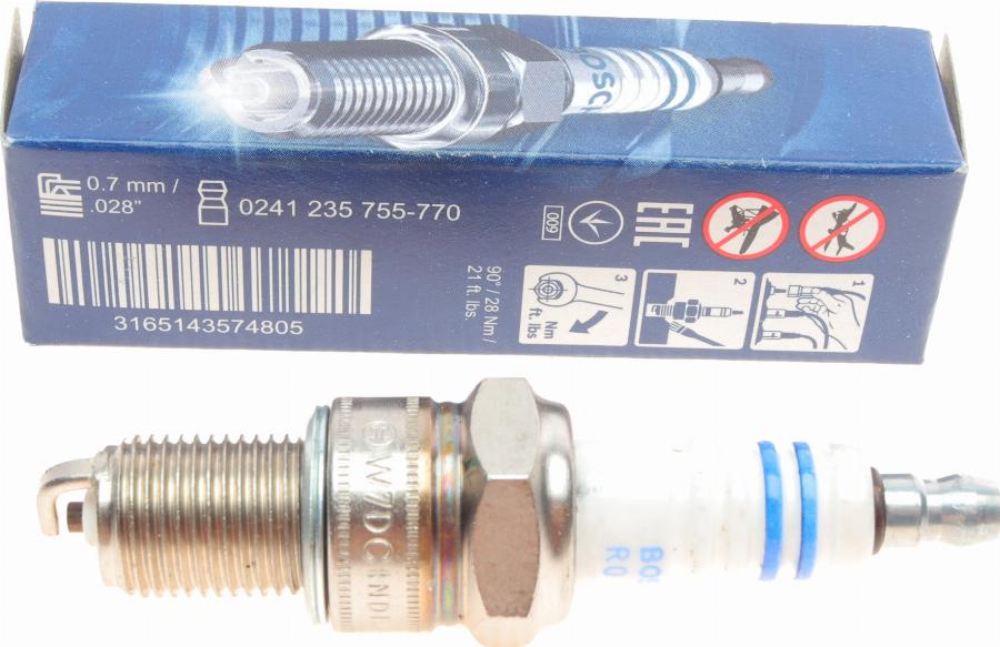 BOSCH 0 241 235 755 - Svećica za paljenje parts5.com