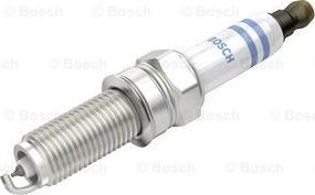 BOSCH 0 242 140 512 - Свеча зажигания parts5.com