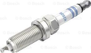 BOSCH 0 242 135 524 - Świeca zapłonowa parts5.com