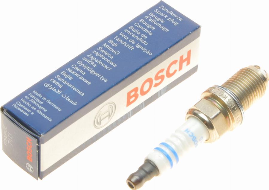 BOSCH 0 242 240 587 - Sytytystulppa parts5.com