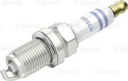 BOSCH 0 242 240 628 - Запалителна свещ parts5.com