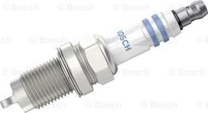 BOSCH 0 242 240 675 - Свеча зажигания parts5.com