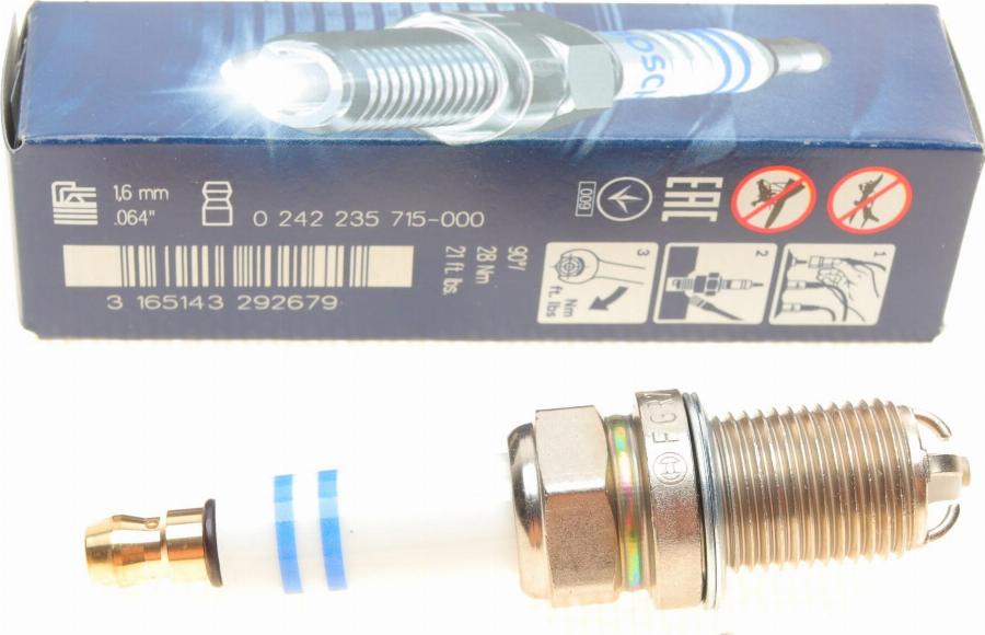 BOSCH 0 242 235 715 - Vzigalna svecka parts5.com