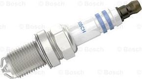 BOSCH 0 242 236 562 - Свеча зажигания parts5.com