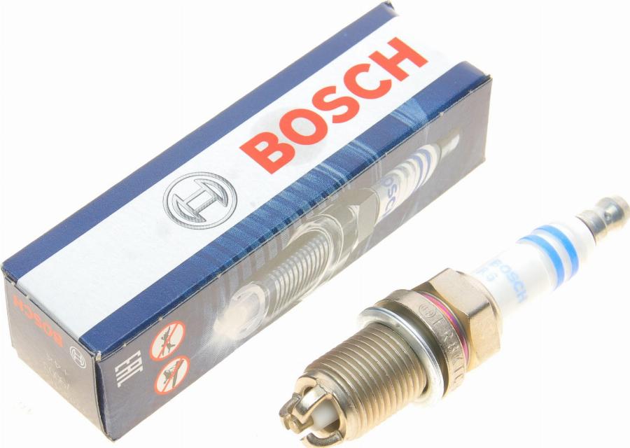 BOSCH 0 242 229 799 - Zapalovací svíčka parts5.com