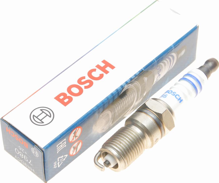 BOSCH 0 242 225 623 - Zapaľovacia sviečka parts5.com