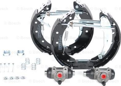 BOSCH 0 204 114 554 - Jeu de mâchoires de frein parts5.com