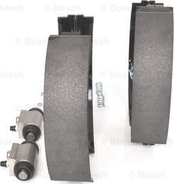 BOSCH 0 204 114 667 - Zestaw szczęk hamulcowych parts5.com