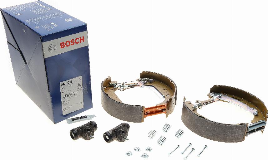 BOSCH 0 204 114 112 - Sada brzdových čelistí parts5.com