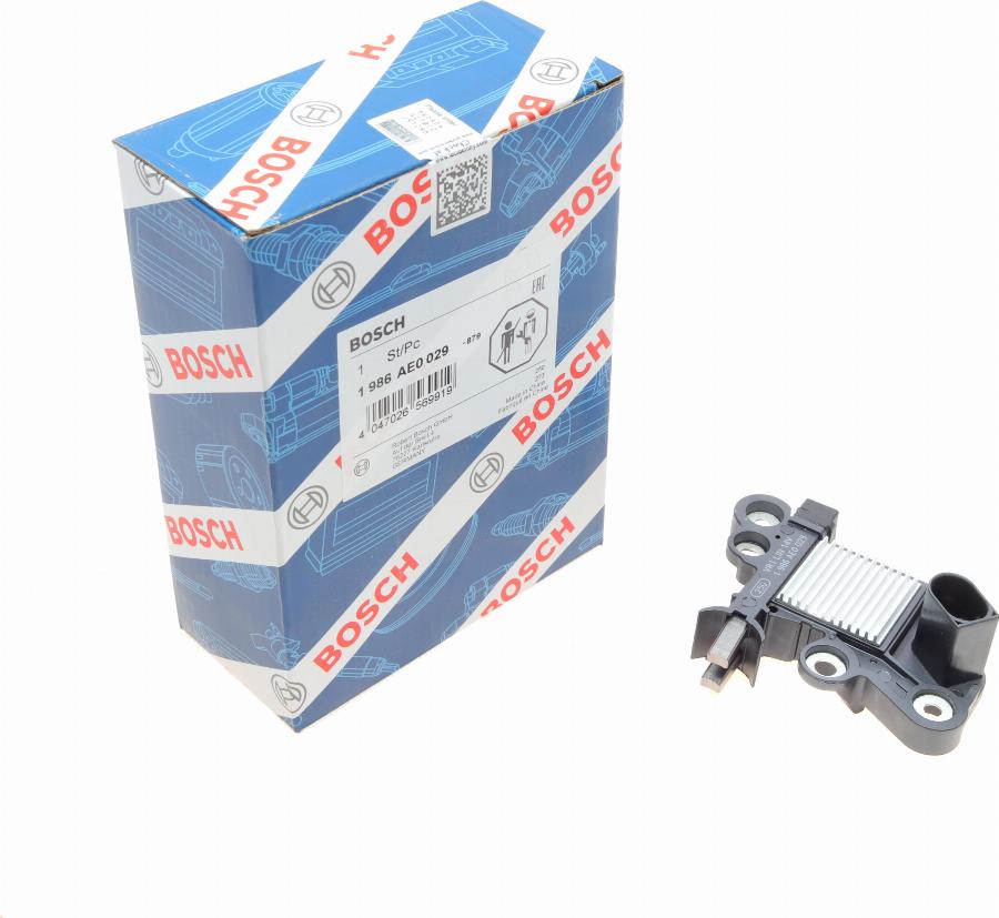 BOSCH 1 986 AE0 029 - Regulátor alternátora parts5.com