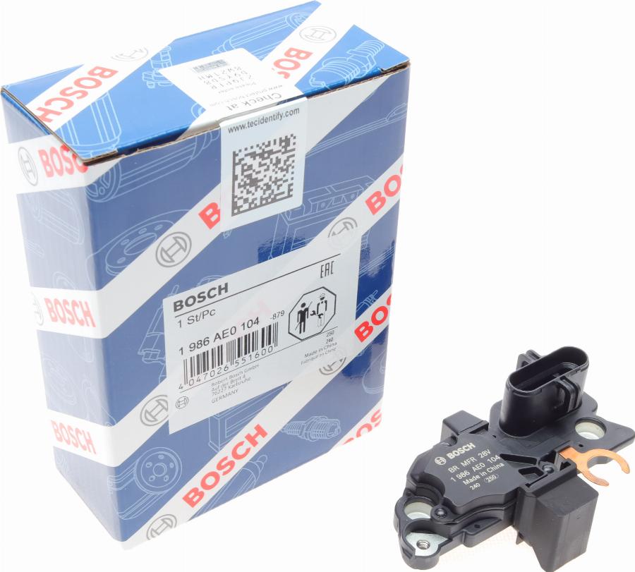 BOSCH 1 986 AE0 104 - Regulador del alternador parts5.com