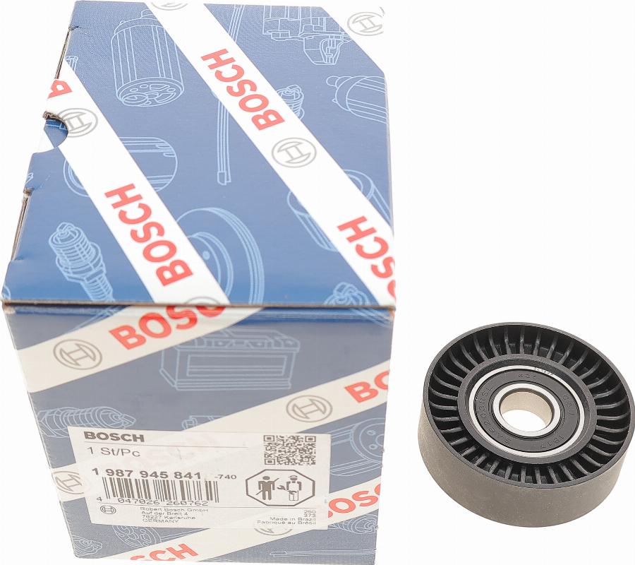 BOSCH 1 987 945 841 - Паразитна / водеща ролка, пистов ремък parts5.com