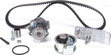 BOSCH 1 987 946 475 - Водяной насос + комплект зубчатого ремня parts5.com