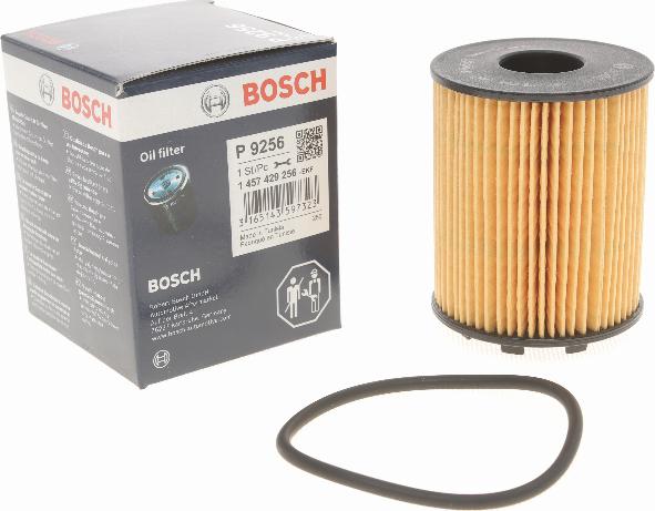 BOSCH 1 457 429 256 - Filtru ulei parts5.com