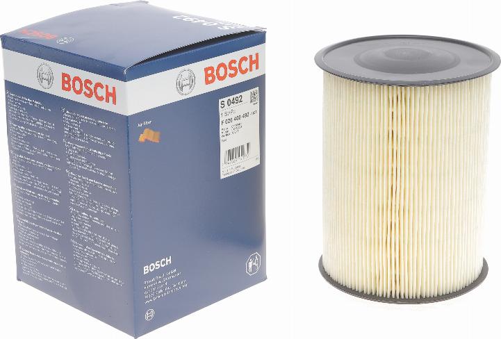 BOSCH F 026 400 492 - Воздушный фильтр parts5.com