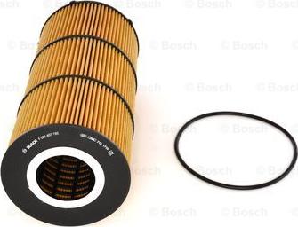 BOSCH F 026 407 192 - Масляный фильтр parts5.com