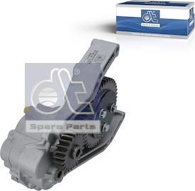 DT Spare Parts 2.11038 - Oil Pump parts5.com