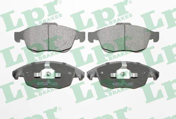 LPR 05P1351 - Kit de plaquettes de frein, frein à disque parts5.com