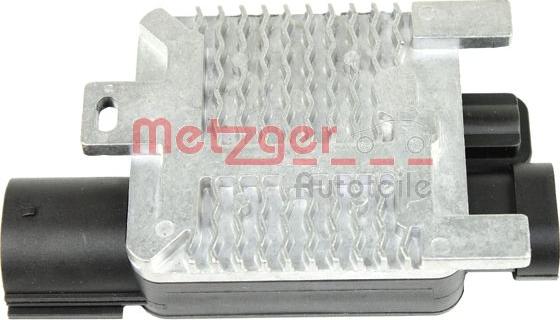 Metzger 0917038 - Unidad de control, ventilador (refrigeración motor) parts5.com