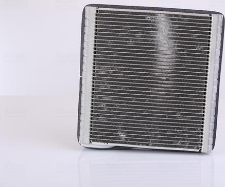 Nissens 92369 - Evaporator, air conditioning parts5.com