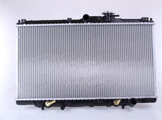 Nissens 68117 - Radiador, refrigeración del motor parts5.com