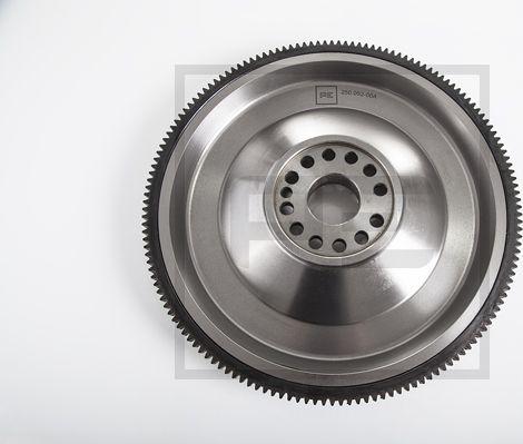 PE Automotive 250.062-00A - Volan parts5.com