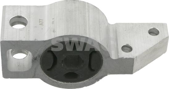 Swag 30 92 7069 - Suspensión, Brazo oscilante parts5.com