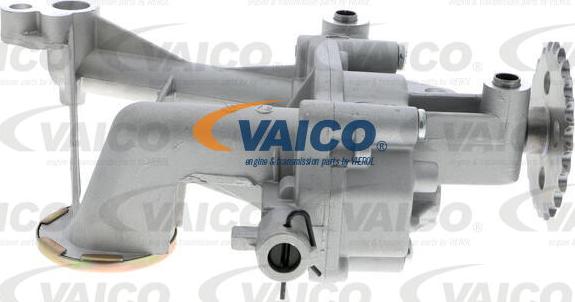 VAICO V46-0724 - Oil Pump parts5.com