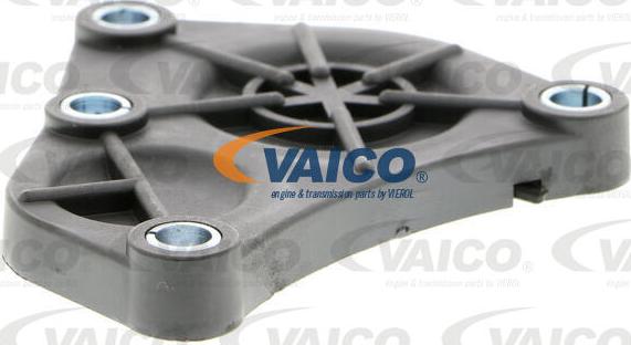 VAICO V20-2600 - Locking Cover, camshaft parts5.com