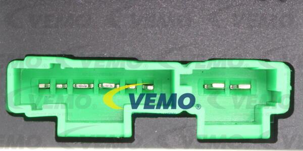 Vemo V42-79-0004 - Szabályozó, belsőtér ventilátor parts5.com