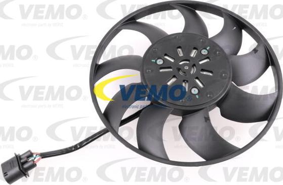 Vemo V15-01-1943 - Ventilator, radiator parts5.com