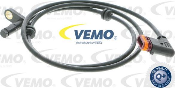 Vemo V30-72-0211 - Capteur, vitesse de roue parts5.com