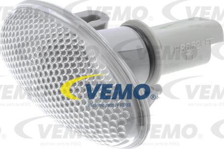 Vemo V22-84-0001 - Lampa kierunkowskazu parts5.com